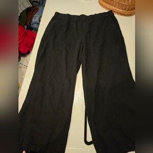 Black Wide-Leg Linen Pants